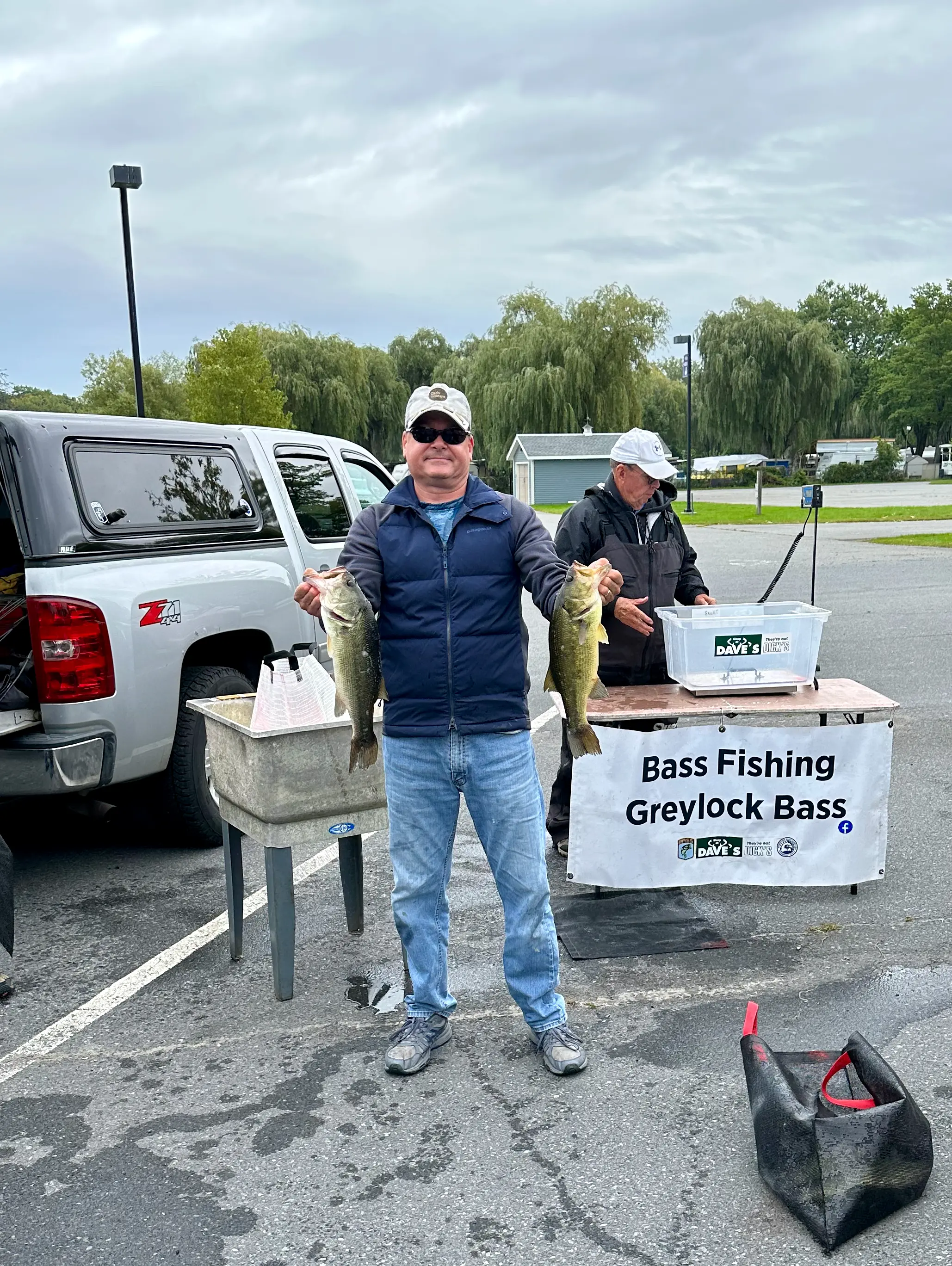 Brian Barde takes first place at bass fishing tournament on Saratoga Lake